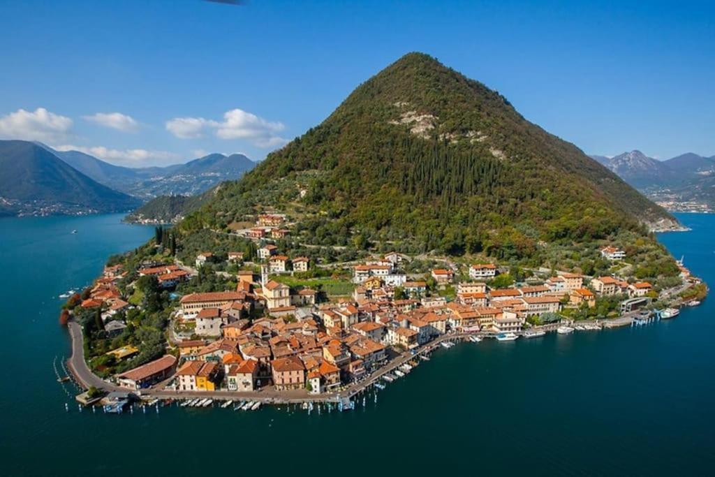 La Dolce Vita - Vista Lago E Piscina Parzanica Dış mekan fotoğraf